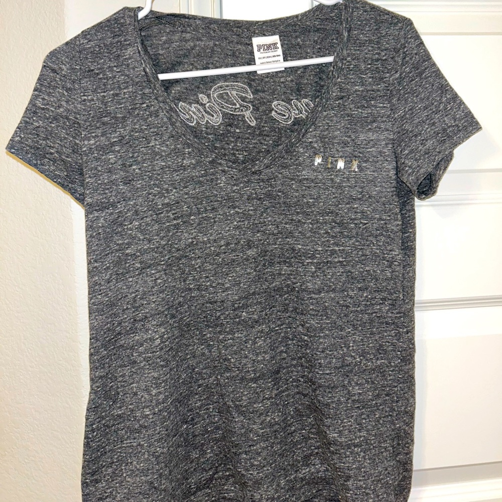 Grey Victoria Secret PINK V-Neck🤍🖤